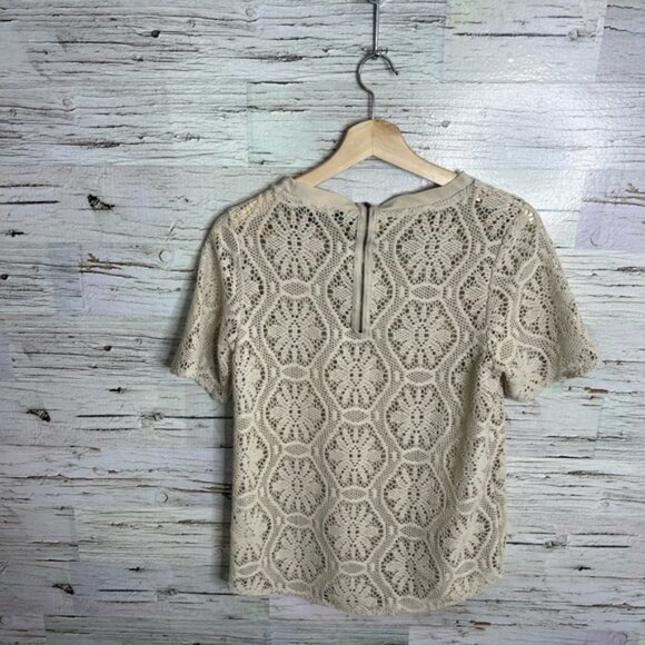 Banana republic cream lace tee shirt top blouse size medium - Picture 10 of 10
